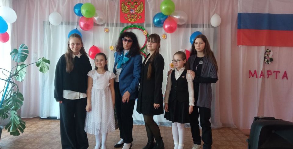 Наталья Великодная: В культурных учреждениях Тельмановского округа провели праздник для прекрасной половины Наталья Великодная: В культурных учреждениях Тельмановского округа провели праздник для прекрасной половины