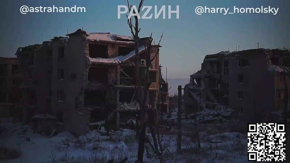 Игорь Гомольский: Друзья, совместно с Владимиром Разиным, Дмитрием Астраханем и Народным фронтом мы продолжаем сбор для подразделения специального назначения, бойцы которого работают на Донецком направлении