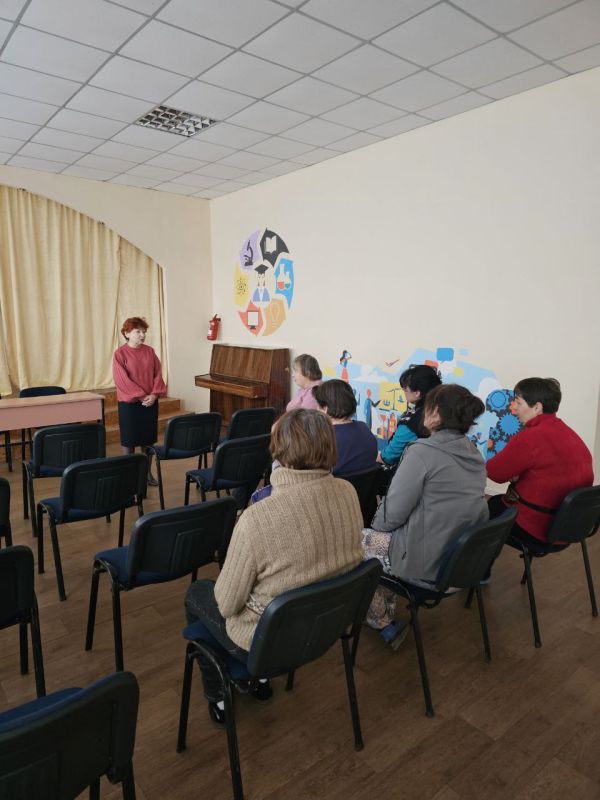 Иван Приходько: В Центрально-Городском районе Горловки прошли встречи лидеров общественного мнения с жителями Иван Приходько: В Центрально-Городском районе Горловки прошли встречи лидеров общественного мнения с жителями
