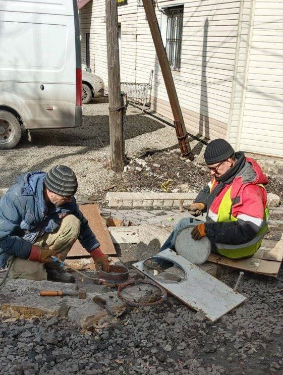 В Торезе отремонтировали водопровод, который обеспечивает водой более 2 тыс В Торезе отремонтировали водопровод, который обеспечивает водой более 2 тыс