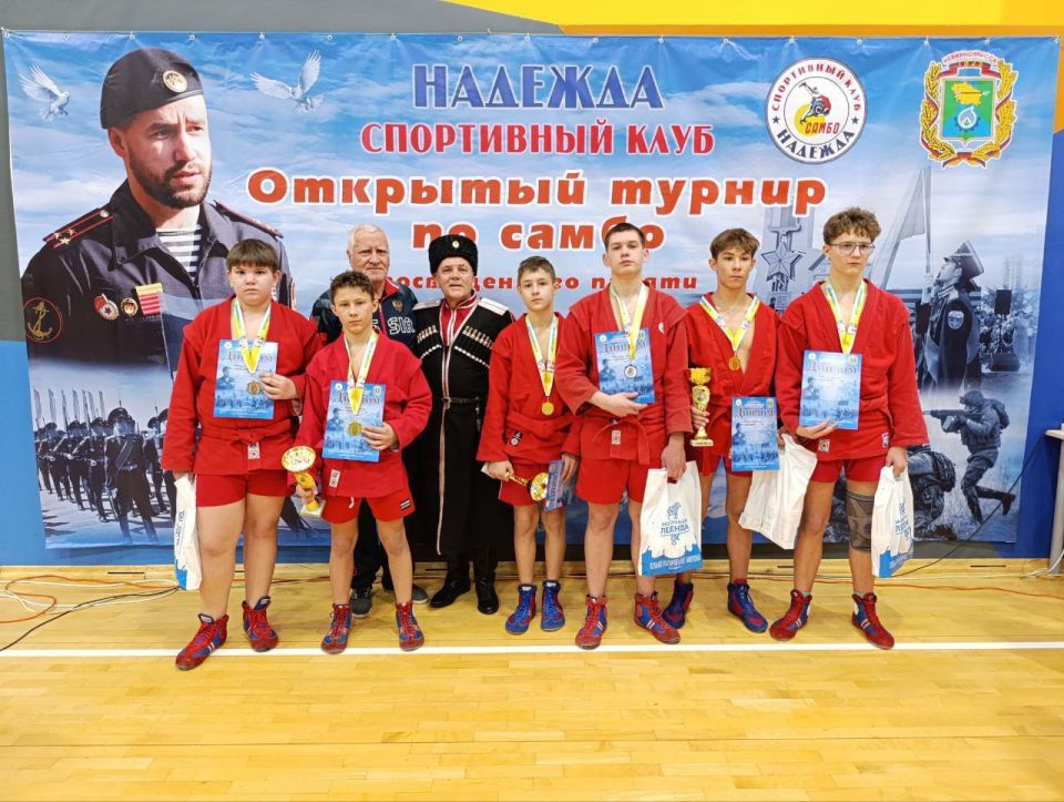Александр Шатов: Шахтерские самбисты достойно выступили на турнире по самбо памяти Владимира Жоги Александр Шатов: Шахтерские самбисты достойно выступили на турнире по самбо памяти Владимира Жоги