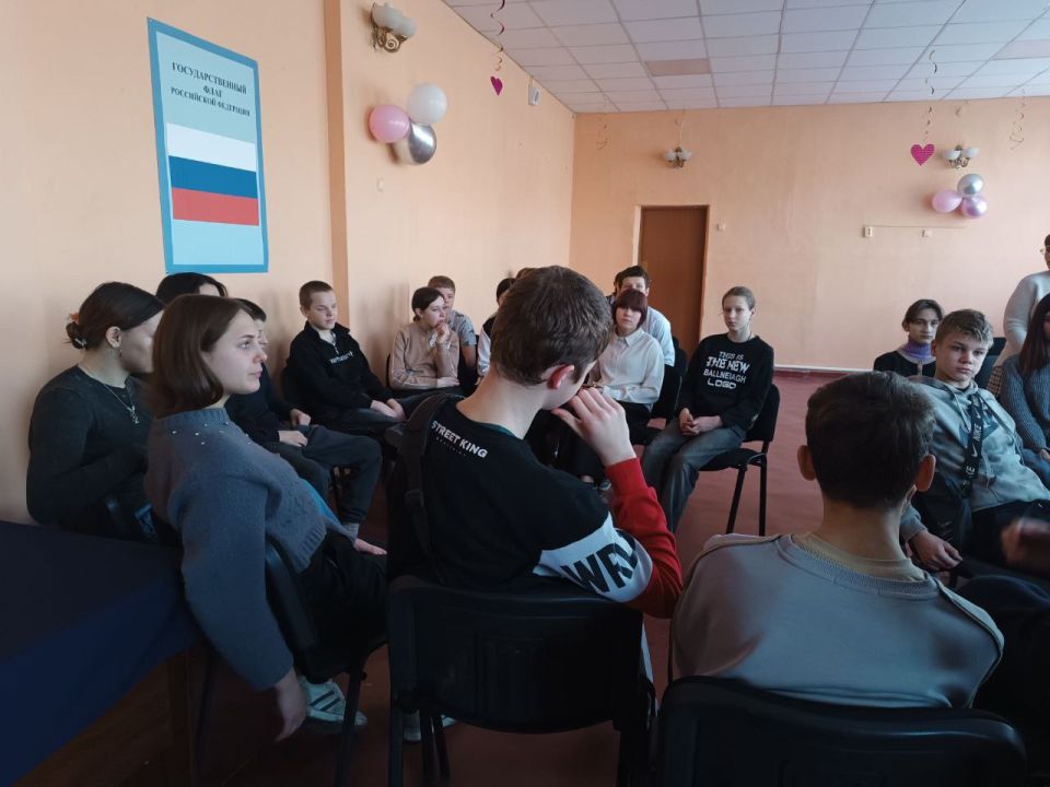В Енакиево прошли дебаты «Ораторы нового поколения» В Енакиево прошли дебаты «Ораторы нового поколения»