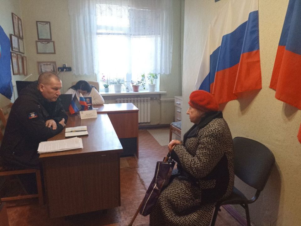 Сергей Желновач: 10 марта 2026г., заместитель главы администрации городского округа Дебальцево Валерий Бессараб, провёл личный прием граждан в местной общественной приёмной Дебальцевского местного отделения Партии "Единая... Сергей Желновач: 10 марта 2026г., заместитель главы администрации городского округа Дебальцево Валерий Бессараб, провёл личный прием граждан в местной общественной приёмной Дебальцевского местного отделения Партии "Единая...