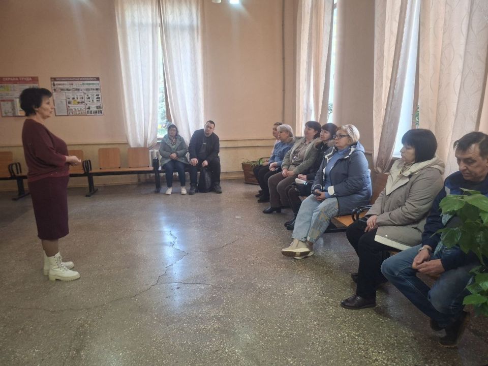 Валентина Харлашка: Во исполнение поручения Главы ДНР Дениса Пушилина, сегодня, 10 марта, провела встречу с жителями Кировского района в здании Дворец культуры «ЯКХЗ» Валентина Харлашка: Во исполнение поручения Главы ДНР Дениса Пушилина, сегодня, 10 марта, провела встречу с жителями Кировского района в здании Дворец культуры «ЯКХЗ»