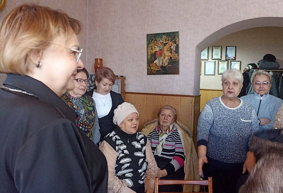 Сегодня, 10 марта, депутат Макеевского городского совета Татьяна Репунова провела встречу с коллективом "Городской общественной организации женщин Макеевки", в рамках поручения Главы ДНР Дениса Пушилина Сегодня, 10 марта, депутат Макеевского городского совета Татьяна Репунова провела встречу с коллективом "Городской общественной организации женщин Макеевки", в рамках поручения Главы ДНР Дениса Пушилина