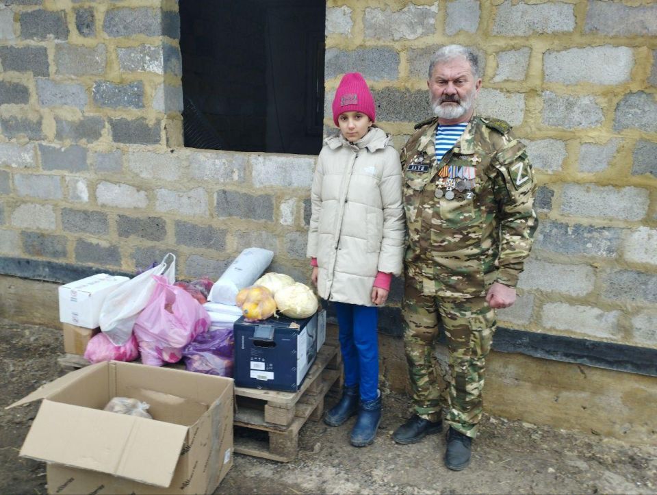 Ветераны прокуратуры Забайкалья и старобешевские казаки-ветераны СВО объединились для помощи нуждающейся семьям Ветераны прокуратуры Забайкалья и старобешевские казаки-ветераны СВО объединились для помощи нуждающейся семьям