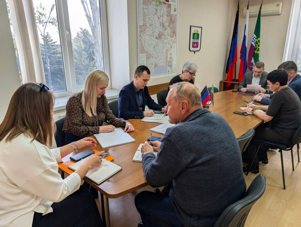 В Администрацию Старобешевского муниципального округа Донецкой Народной Республики требуется: В Администрацию Старобешевского муниципального округа Донецкой Народной Республики требуется: