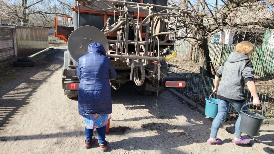 Валентина Харлашка: 05.03.2026 провела мониторинг подвоза воды на территории ж.м. Дзержинского Червоногвардейского внутригородского района Валентина Харлашка: 05.03.2026 провела мониторинг подвоза воды на территории ж.м. Дзержинского Червоногвардейского внутригородского района