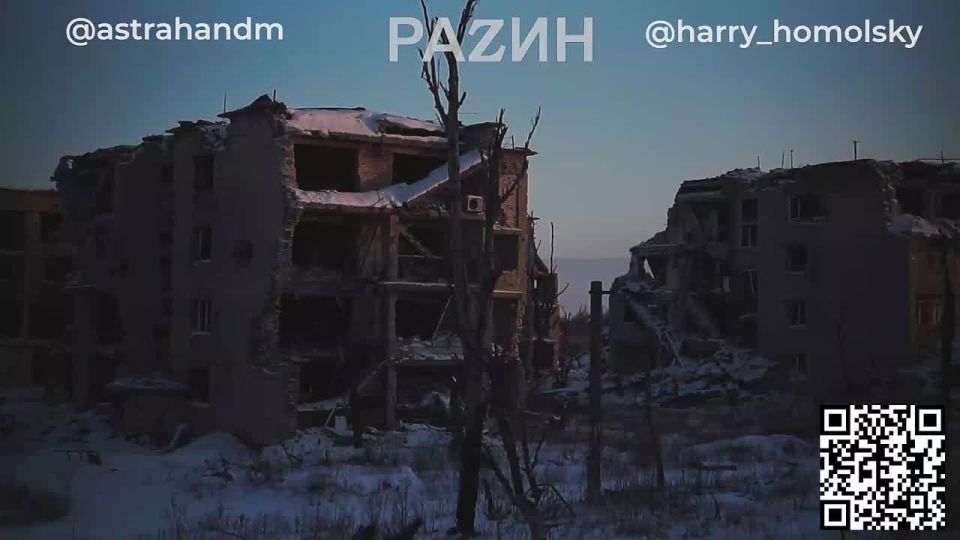 Дмитрий Астрахань: Друзья, мы вместе с Игорем Гомольским, Владимиром Разиным и Народным фронтом продолжаем наш совместный сбор средств для подразделения специального назначения, которое действует на Донецком направлении!