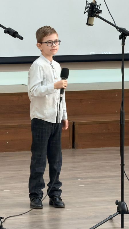 МУЗЫКА ВЕСНЫ. В рамках партийного проекта «Культура малой Родины» в стенах ДШИ «Симфония Приморья» прозвучали первые весенние аккорды — состоялся праздничный концерт, посвященный Международному женскому дню МУЗЫКА ВЕСНЫ. В рамках партийного проекта «Культура малой Родины» в стенах ДШИ «Симфония Приморья» прозвучали первые весенние аккорды — состоялся праздничный концерт, посвященный Международному женскому дню