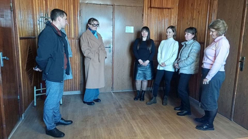 Заведующий Солнцевским территориальным сектором Сергей Сеферов провел встречу с трудовым коллективом Солнцевского ФАПа Заведующий Солнцевским территориальным сектором Сергей Сеферов провел встречу с трудовым коллективом Солнцевского ФАПа