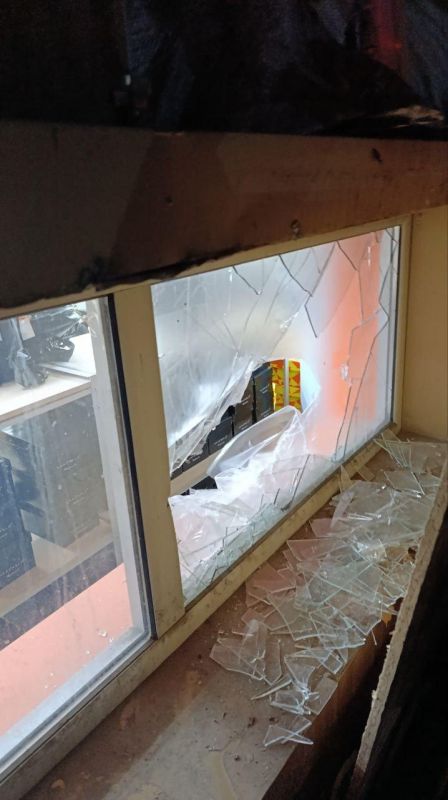 Ночью в Донецке росгвардейцы задержали вора на месте преступления Ночью в Донецке росгвардейцы задержали вора на месте преступления