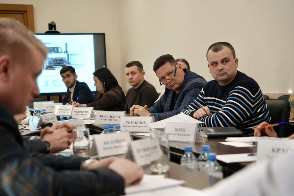 В Донецке обсудили реализацию плана работы в рамках Содружества «Донбасс» на 2026 год В Донецке обсудили реализацию плана работы в рамках Содружества «Донбасс» на 2026 год