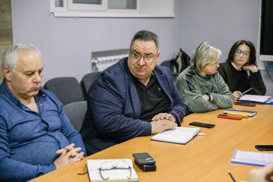 Антон Кольцов: Провел рабочую встречу с руководителями управ внутригородских районов и территориальных секторов Антон Кольцов: Провел рабочую встречу с руководителями управ внутригородских районов и территориальных секторов