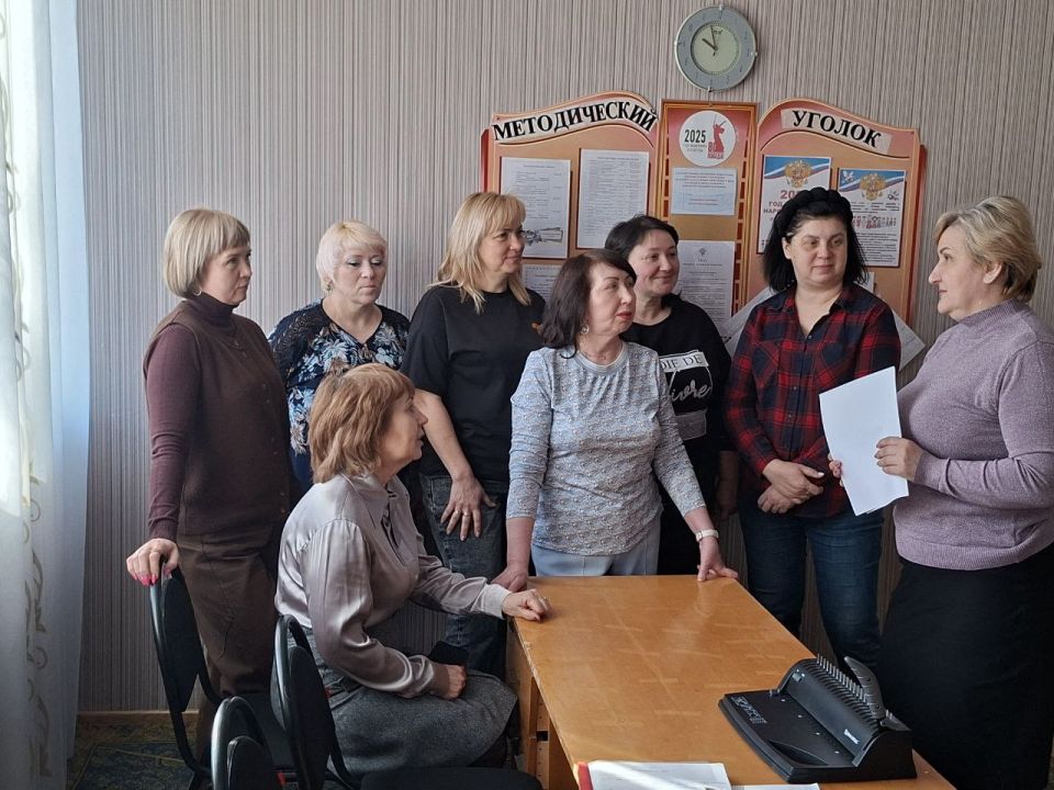 Руководитель Управы Центрально-Городского внутригородского района Алексей Еськов провел встречу с трудовым коллективом ГБУ ДНР «Городской родильный дом г. Макеевки» Руководитель Управы Центрально-Городского внутригородского района Алексей Еськов провел встречу с трудовым коллективом ГБУ ДНР «Городской родильный дом г. Макеевки»