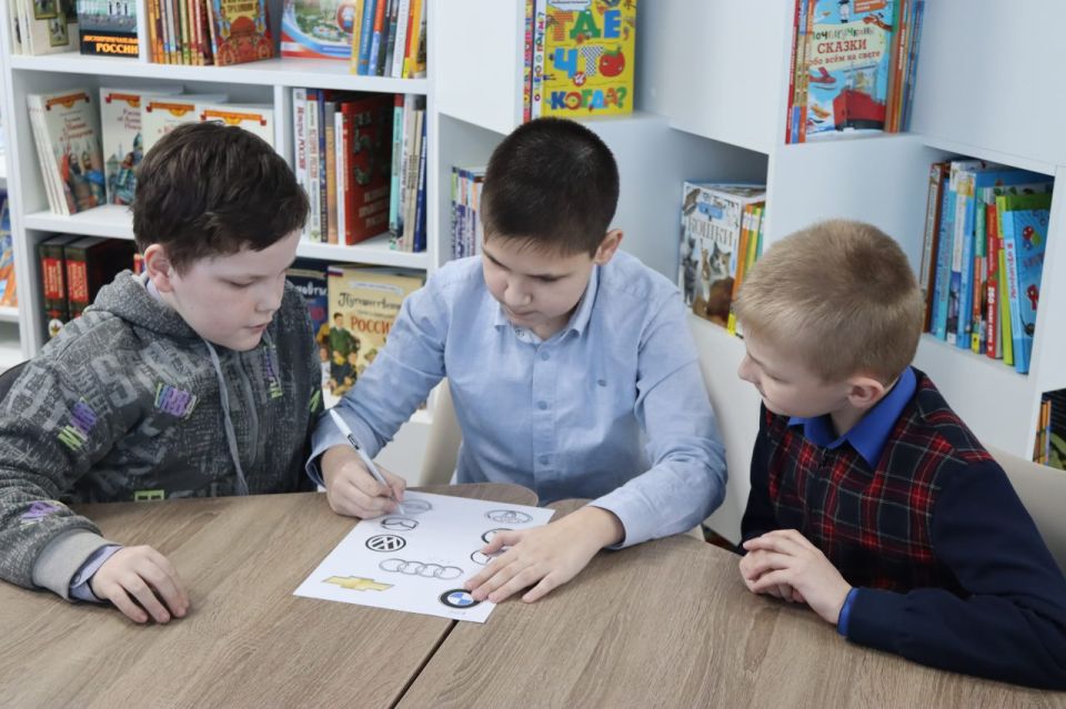 Час игр и викторин «Весенний переполох» Час игр и викторин «Весенний переполох»