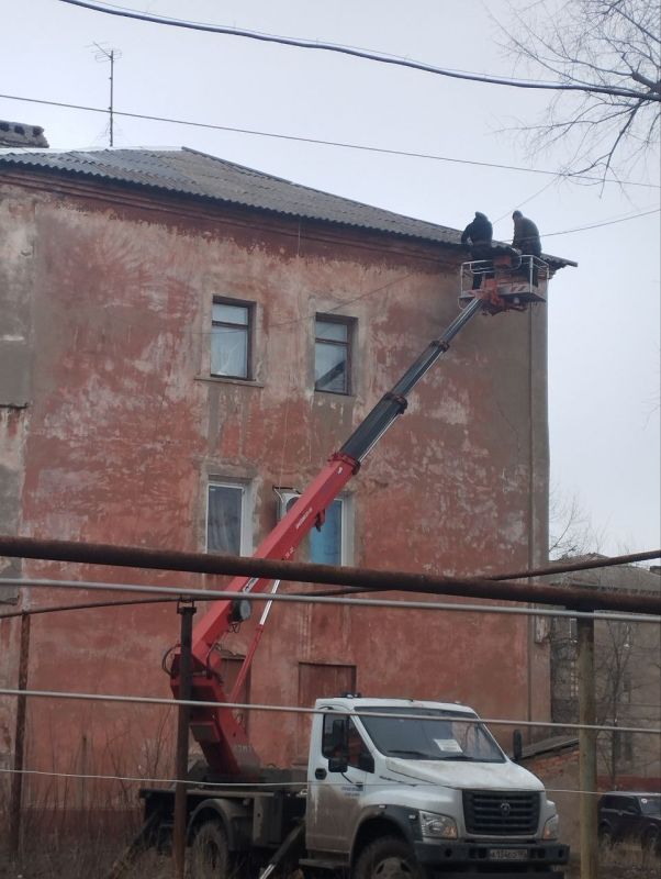 Иван Приходько: Уважаемые жители Горловки! Представляю вам еженедельный отчет о деятельности Горловского филиала единого регионального фонда по управлению многоквартирными домами на территории Донецкой Народной Республики Иван Приходько: Уважаемые жители Горловки! Представляю вам еженедельный отчет о деятельности Горловского филиала единого регионального фонда по управлению многоквартирными домами на территории Донецкой Народной Республики