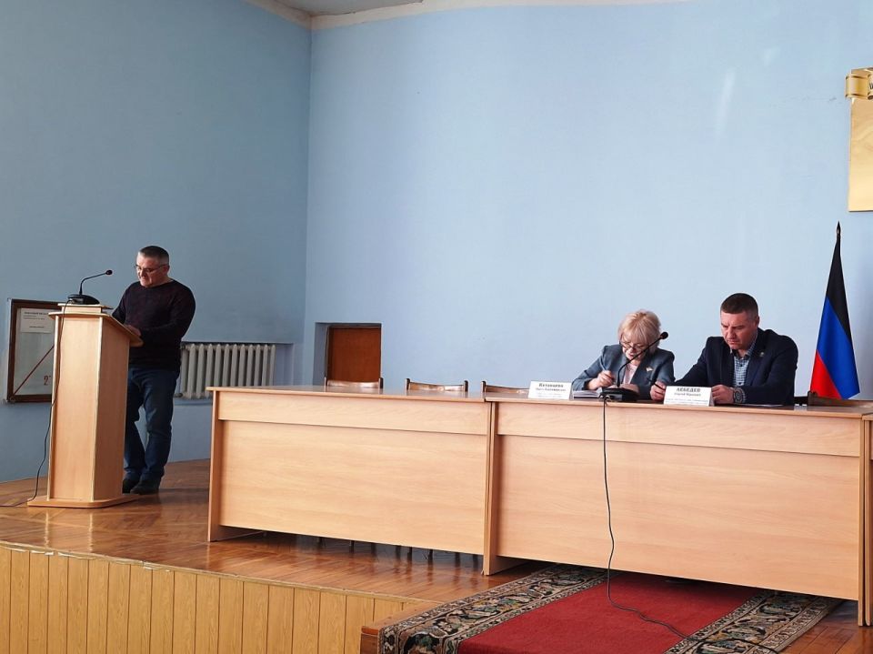 Александр Шатов: В администрации Шахтерского муниципального округа провели аппаратное совещание Александр Шатов: В администрации Шахтерского муниципального округа провели аппаратное совещание