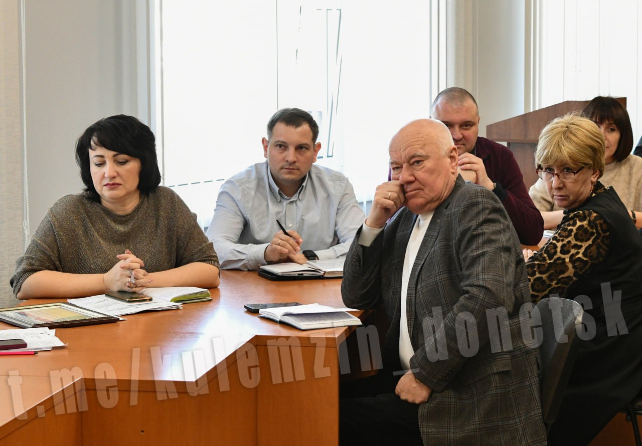 Алексей Кулемзин: Провёл аппаратное совещание с руководителями внутригородских районов и структурных подразделений администрации городского округа Алексей Кулемзин: Провёл аппаратное совещание с руководителями внутригородских районов и структурных подразделений администрации городского округа