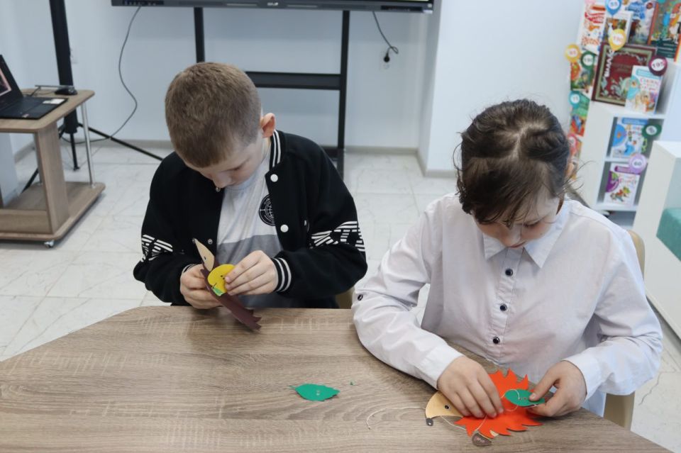 Час игр и викторин «Весенний переполох» Час игр и викторин «Весенний переполох»