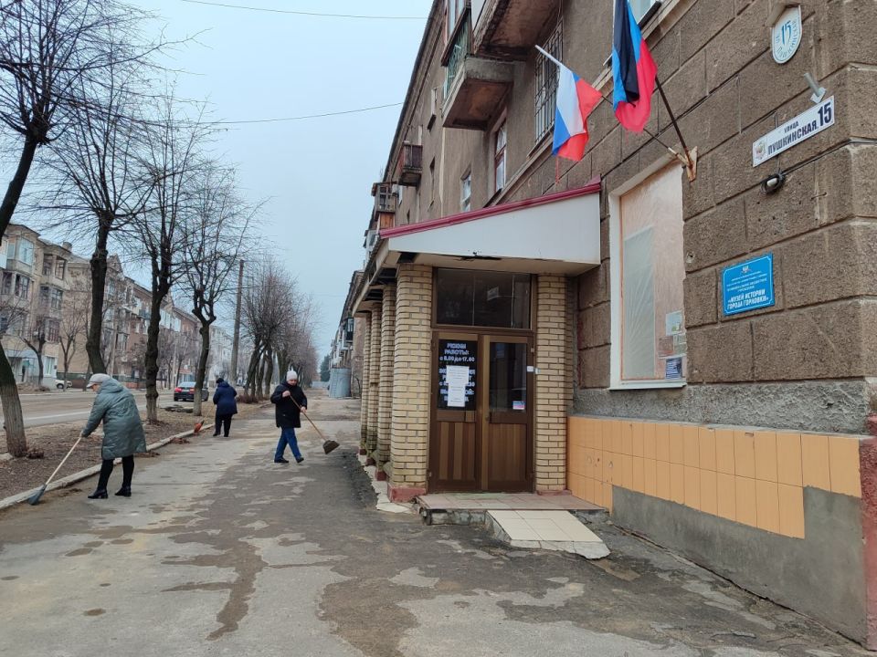 Роман Конев: Центрально-Городской район Горловки продолжает преображаться благодаря партийному проекту «Городская среда» Роман Конев: Центрально-Городской район Горловки продолжает преображаться благодаря партийному проекту «Городская среда»