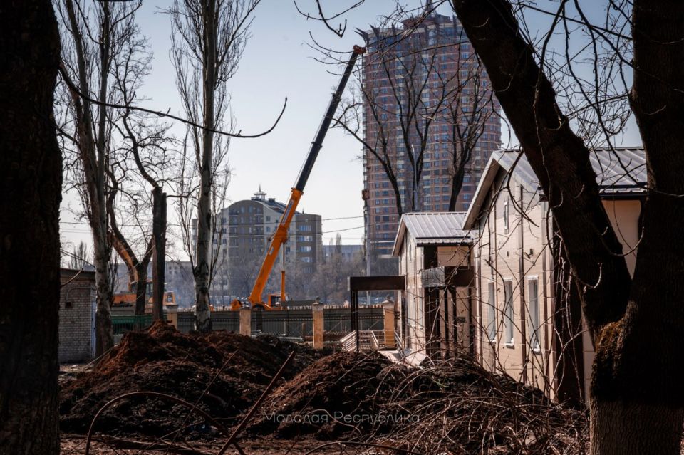 Мост на проспекте Ильича восстанавливается Мост на проспекте Ильича восстанавливается