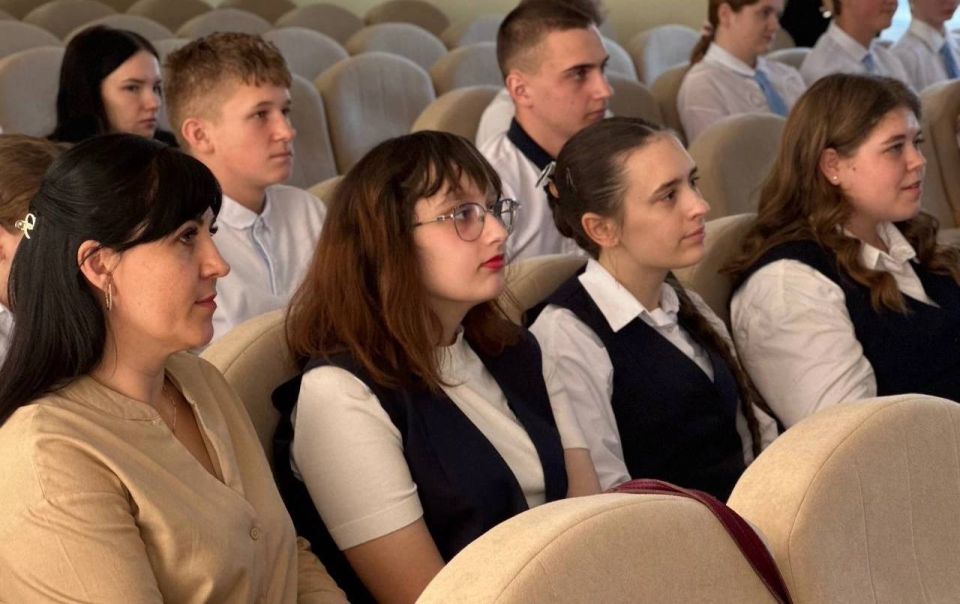 12 марта стал знаменательным днем для юных талантов Мангушского муниципального округа 12 марта стал знаменательным днем для юных талантов Мангушского муниципального округа