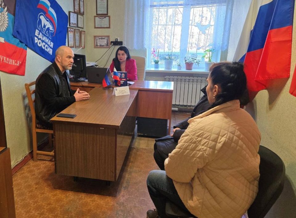 Сергей Желновач: 12 марта в общественной приемной Всероссийской политической партии «Единая Россия» пгт Мироновский провел прием граждан Сергей Желновач: 12 марта в общественной приемной Всероссийской политической партии «Единая Россия» пгт Мироновский провел прием граждан