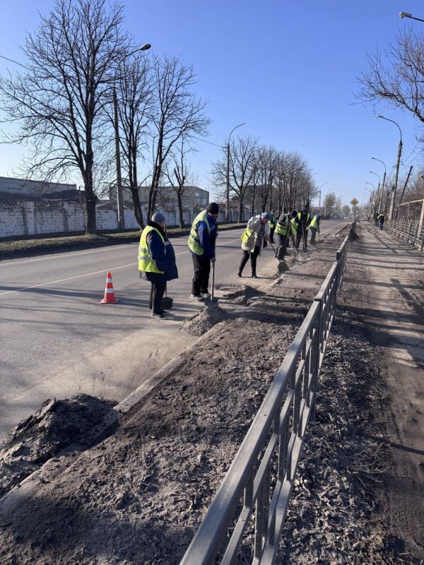 На 12.03.2026 г. работниками МУП "ЭКОС" выполнены следующие виды работ: Восстановление наружного освещения по ул. Коммунальная. Восстановление... На 12.03.2026 г. работниками МУП "ЭКОС" выполнены следующие виды работ: Восстановление наружного освещения по ул. Коммунальная. Восстановление...