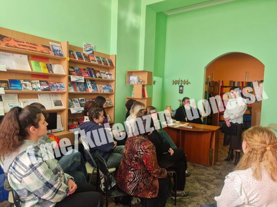 В преддверии Дня православной книги, который ежегодно отмечается в России 14 марта, в городских библиотеках состоялись разнообразные тематические мероприятия В преддверии Дня православной книги, который ежегодно отмечается в России 14 марта, в городских библиотеках состоялись разнообразные тематические мероприятия