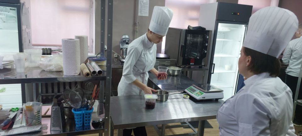 Лариса Толстыкина: В ДНР завершился региональный чемпионат по профессиональному мастерству среди инвалидов и лиц с ограниченными возможностями здоровья «Абилимпикс», который объединил 78 участников из числа студентов и... Лариса Толстыкина: В ДНР завершился региональный чемпионат по профессиональному мастерству среди инвалидов и лиц с ограниченными возможностями здоровья «Абилимпикс», который объединил 78 участников из числа студентов и...