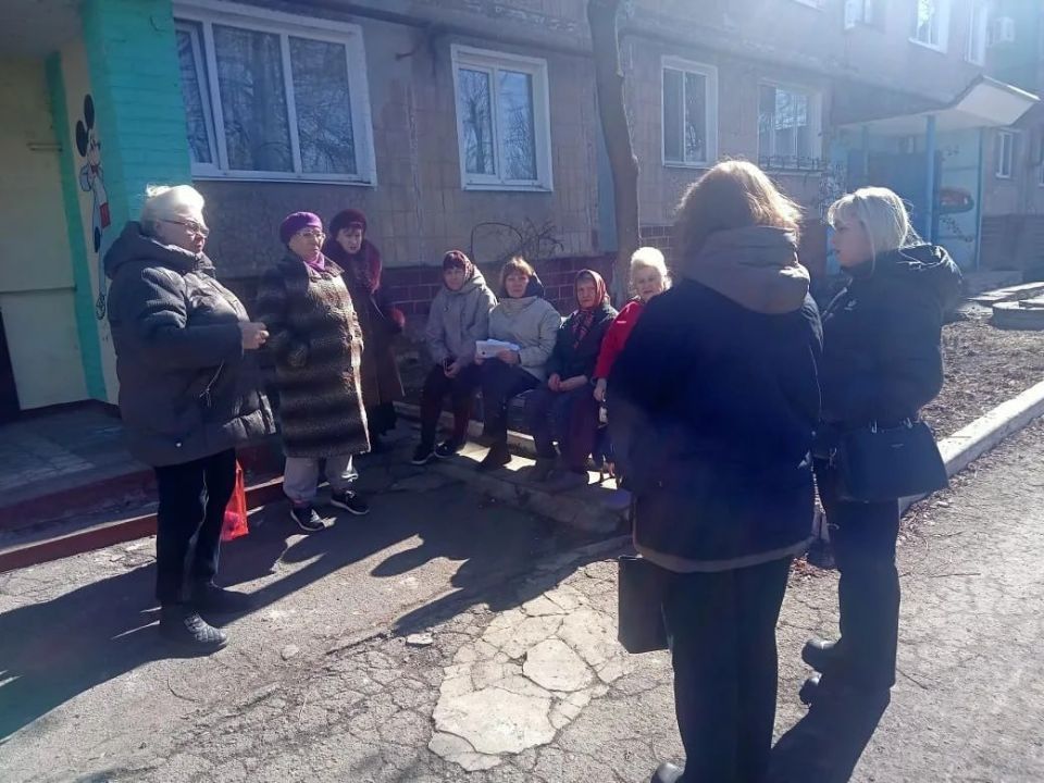 Роман Конев: Жители Калининского района ДНР приняли участие во встречах, организованных в рамках проекта «Управдом» Роман Конев: Жители Калининского района ДНР приняли участие во встречах, организованных в рамках проекта «Управдом»