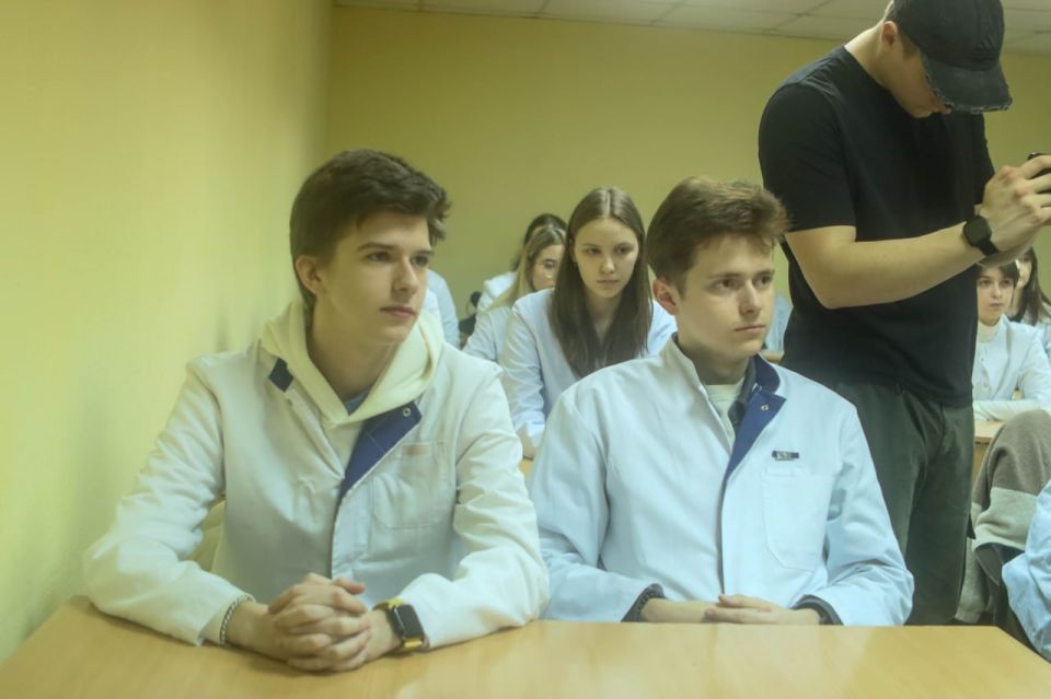 Студенты донецкого медуниверситета узнали о многообразии и традициях народов России Студенты донецкого медуниверситета узнали о многообразии и традициях народов России