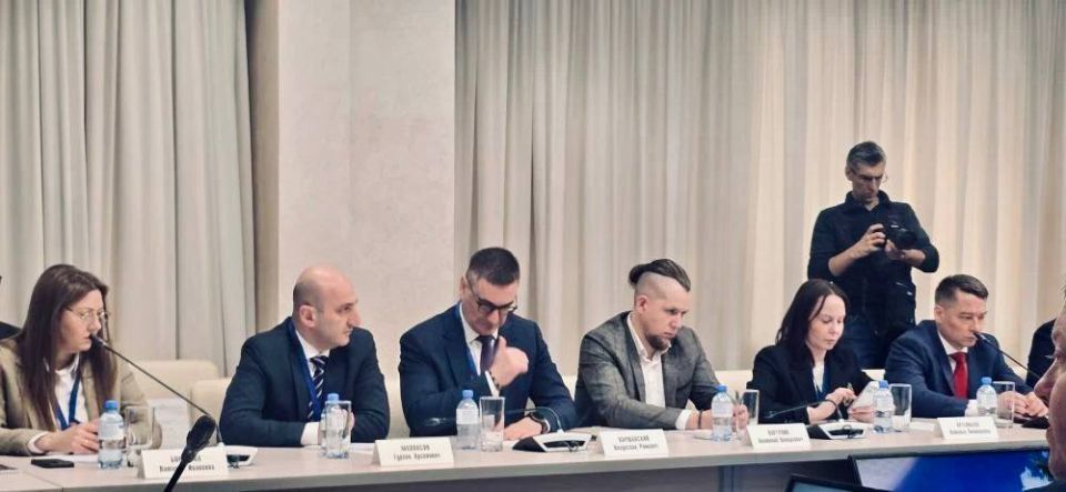 Гурген Малхасян: Координационный совет по промышленности в Омске: фокус на технологическое лидерство и импортозамещение Гурген Малхасян: Координационный совет по промышленности в Омске: фокус на технологическое лидерство и импортозамещение