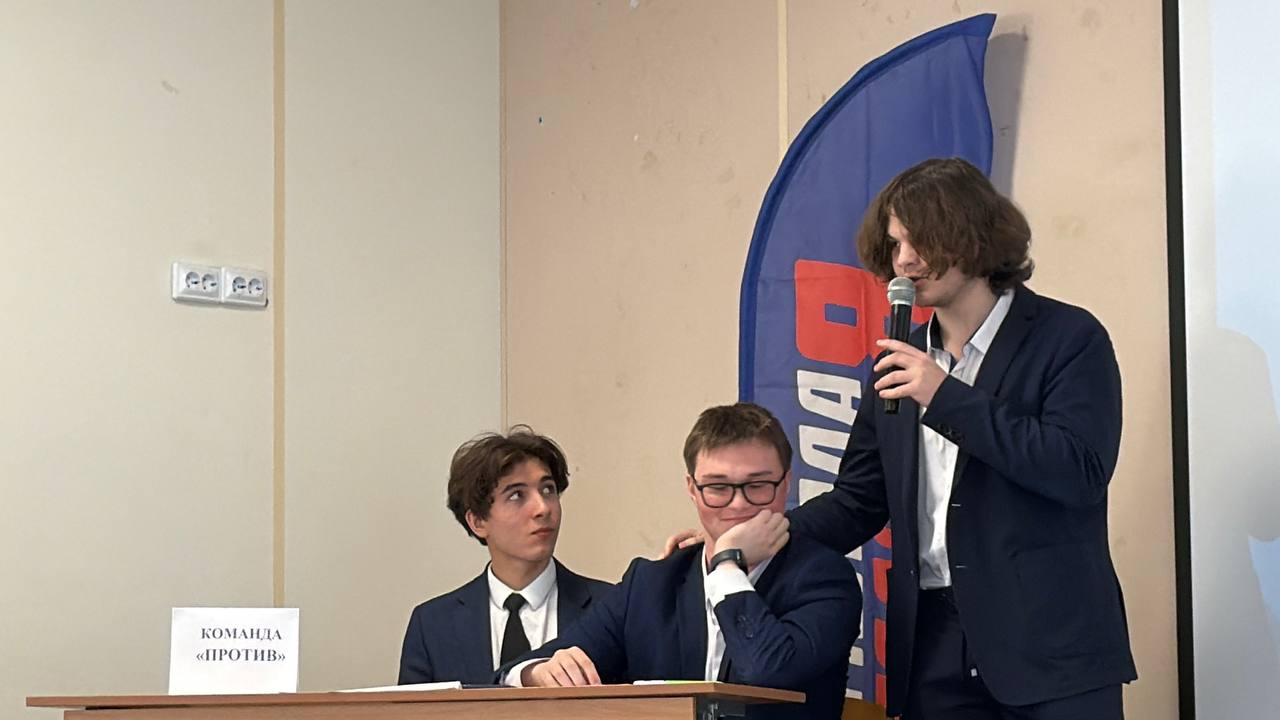 Наталья Великодная: Слово — сила: в Тельмановской гимназии выбрали лучших ораторов района Наталья Великодная: Слово — сила: в Тельмановской гимназии выбрали лучших ораторов района