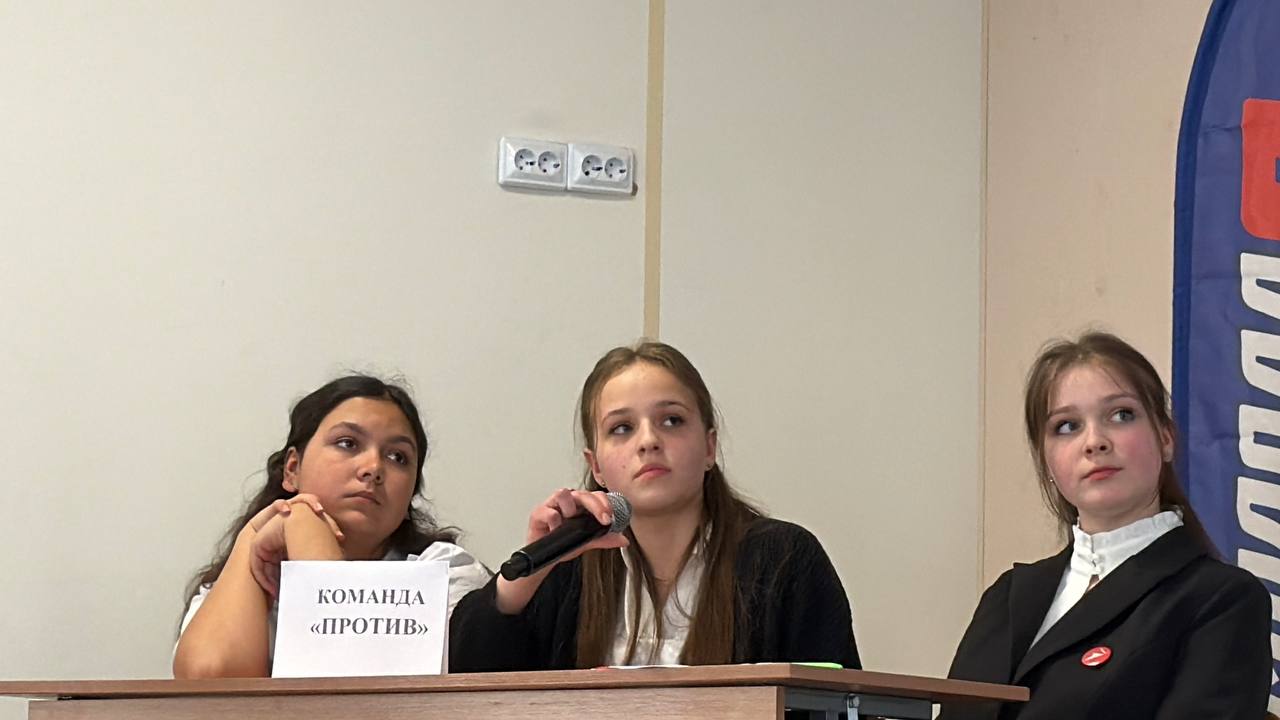 Наталья Великодная: Слово — сила: в Тельмановской гимназии выбрали лучших ораторов района Наталья Великодная: Слово — сила: в Тельмановской гимназии выбрали лучших ораторов района