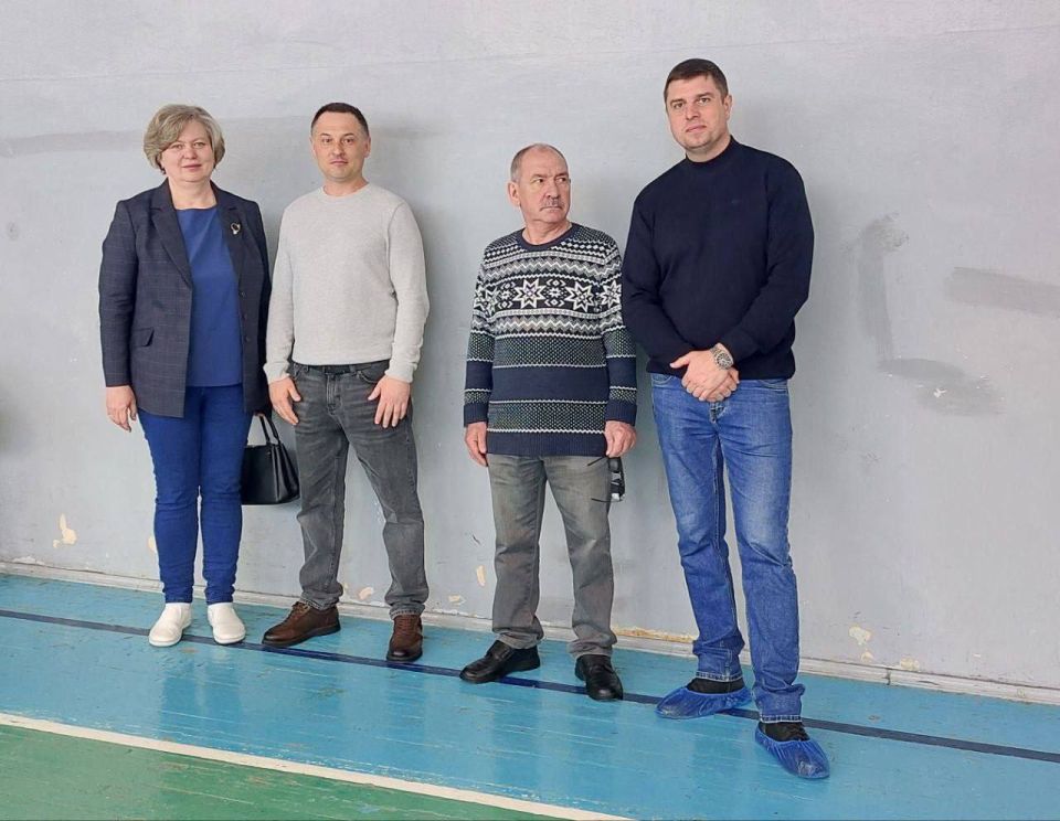 14 марта на базе СК «ТРУБНИК» г.о. Харцызск, в рамках заключительной подготовки к Всероссийским соревнованиям «Исторические регионы России», где победители смогут затем представить свой регион на Чемпионатах и Первенствах... 14 марта на базе СК «ТРУБНИК» г.о. Харцызск, в рамках заключительной подготовки к Всероссийским соревнованиям «Исторические регионы России», где победители смогут затем представить свой регион на Чемпионатах и Первенствах...