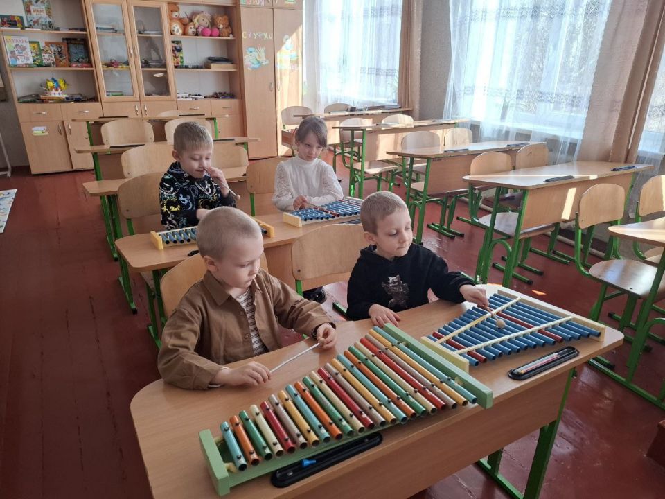 14 марта в ГБОУ «Мироновская школа №10» прошли очередные занятия в «Школе будущих первоклассников». 14 марта в ГБОУ «Мироновская школа №10» прошли очередные занятия в «Школе будущих первоклассников».