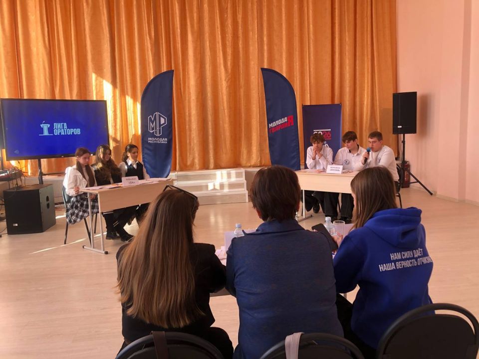 В Ясиноватой прошёл муниципальный этап «Лиги Ораторов» В Ясиноватой прошёл муниципальный этап «Лиги Ораторов»