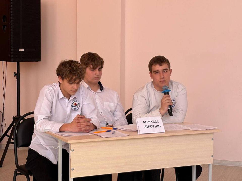 В Ясиноватой прошёл муниципальный этап «Лиги Ораторов» В Ясиноватой прошёл муниципальный этап «Лиги Ораторов»