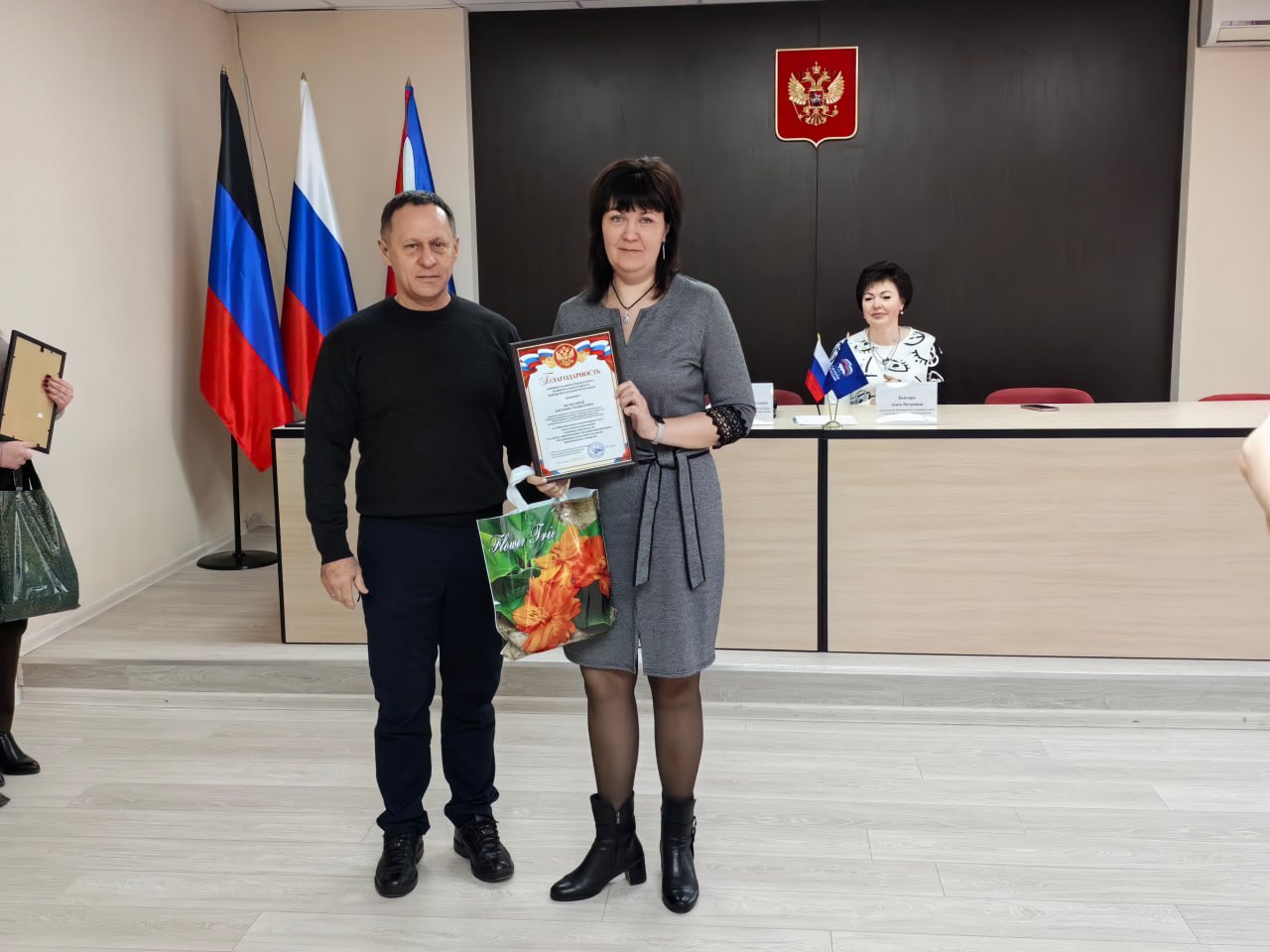 Александр Пеняев: Поздравил с профессиональным праздником работников жилищно-коммунального хозяйства округа Александр Пеняев: Поздравил с профессиональным праздником работников жилищно-коммунального хозяйства округа