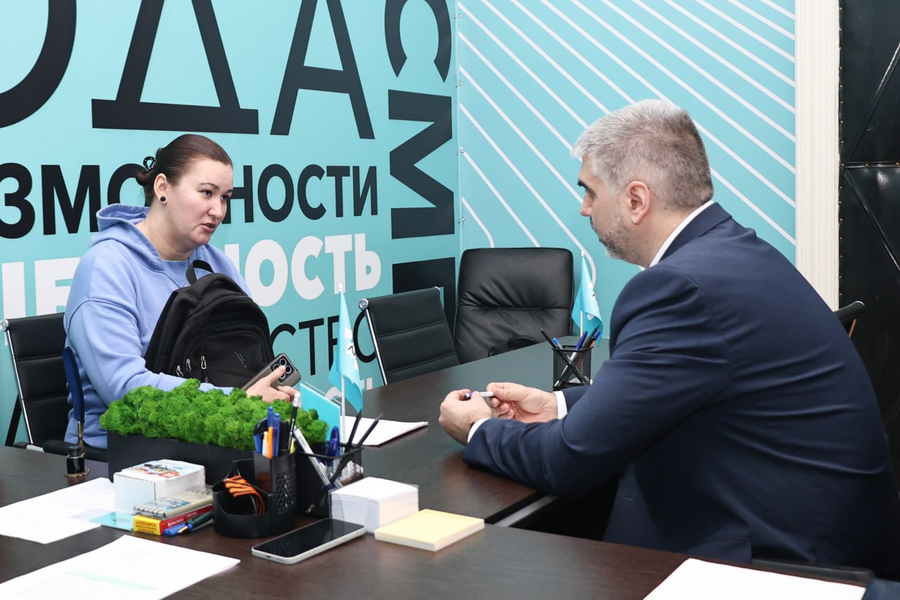 Алексей Дорофеев: Провёл очередной приём граждан в стенах Народного Совета Алексей Дорофеев: Провёл очередной приём граждан в стенах Народного Совета