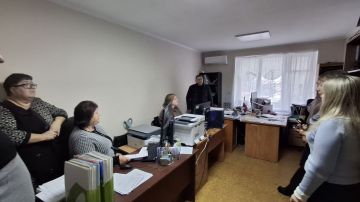 Депутат Тельмановского муниципального совета Максим Скрипка встретился с коллективом отдела культуры Администрации Тельмановского муниципального округа