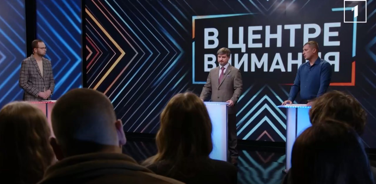 О планах по развитию транспортной отрасли Республики на ближайшую и долгосрочную перспективы рассказал в эфире нового ток-шоу "В центре внимания" заместитель министра транспорта ДНР Виктор Назаров: