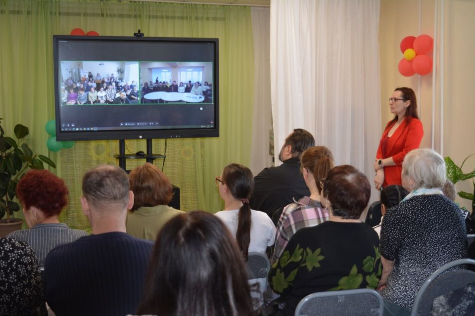 Одним из ключевых направлений партийного проекта «Женское движение» «Единой России» является духовно-нравственное воспитание детей и сохранение семейных ценностей Одним из ключевых направлений партийного проекта «Женское движение» «Единой России» является духовно-нравственное воспитание детей и сохранение семейных ценностей