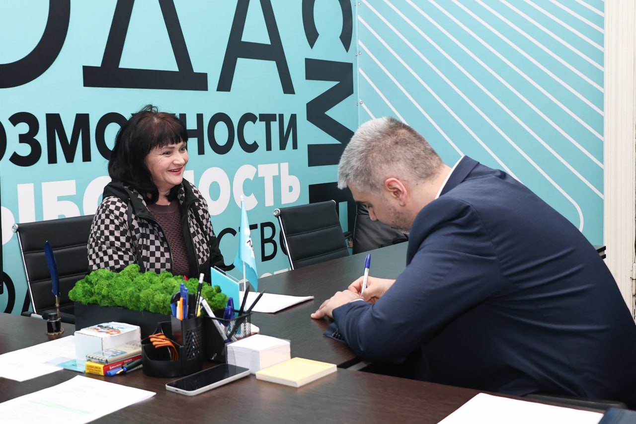 Алексей Дорофеев: Провёл очередной приём граждан в стенах Народного Совета Алексей Дорофеев: Провёл очередной приём граждан в стенах Народного Совета