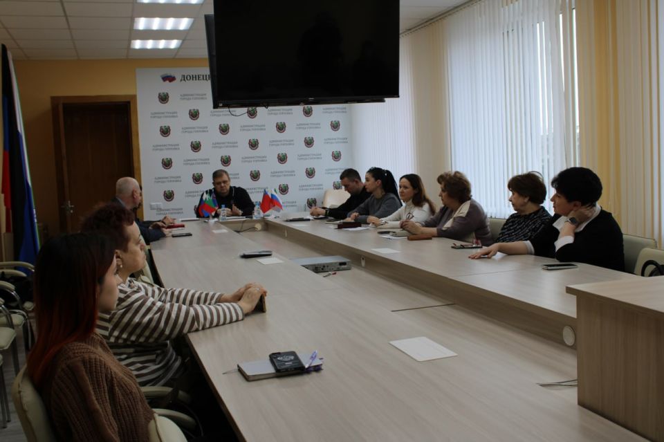 В Горловке продолжает свою работу Штаб по вопросам здравоохранения В Горловке продолжает свою работу Штаб по вопросам здравоохранения