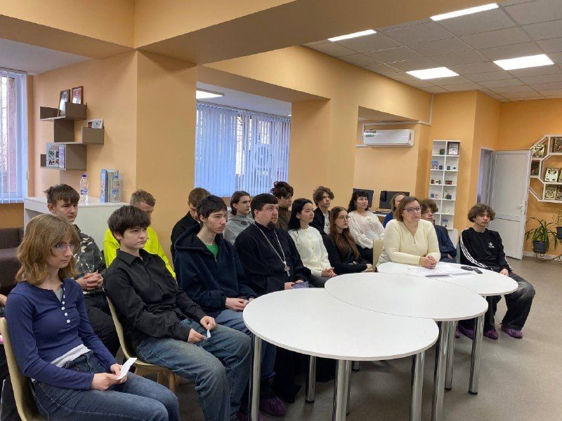 Одним из ключевых направлений партийного проекта «Женское движение» «Единой России» является духовно-нравственное воспитание детей и сохранение семейных ценностей Одним из ключевых направлений партийного проекта «Женское движение» «Единой России» является духовно-нравственное воспитание детей и сохранение семейных ценностей