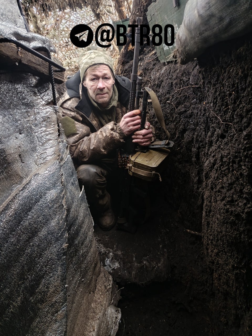 "Работайте, братья!" делятся любимой рубрикой: "Попрыгал - отдохни!" "Работайте, братья!" делятся любимой рубрикой: "Попрыгал - отдохни!"