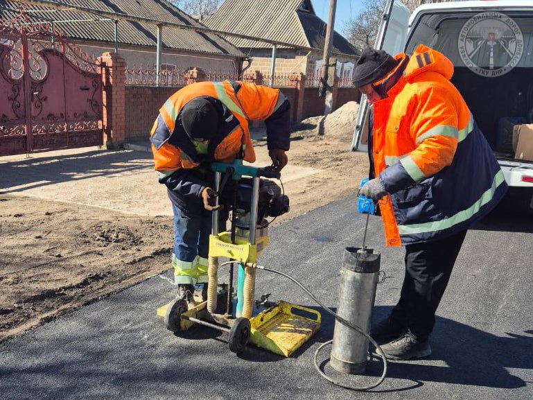 Дорожный сезон набирает обороты – в работе еще плюс два объекта Дорожный сезон набирает обороты – в работе еще плюс два объекта